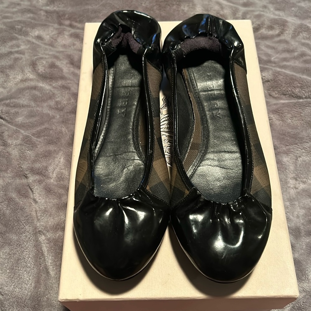 Burberry Nova Ballet Flats - Picture 2 of 11